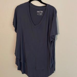 Latched Mama nursing Tee